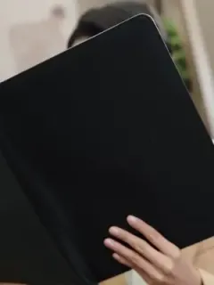 Dendam sang istri CEO