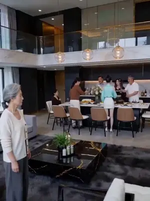 Nenek miliarder yang terbuang